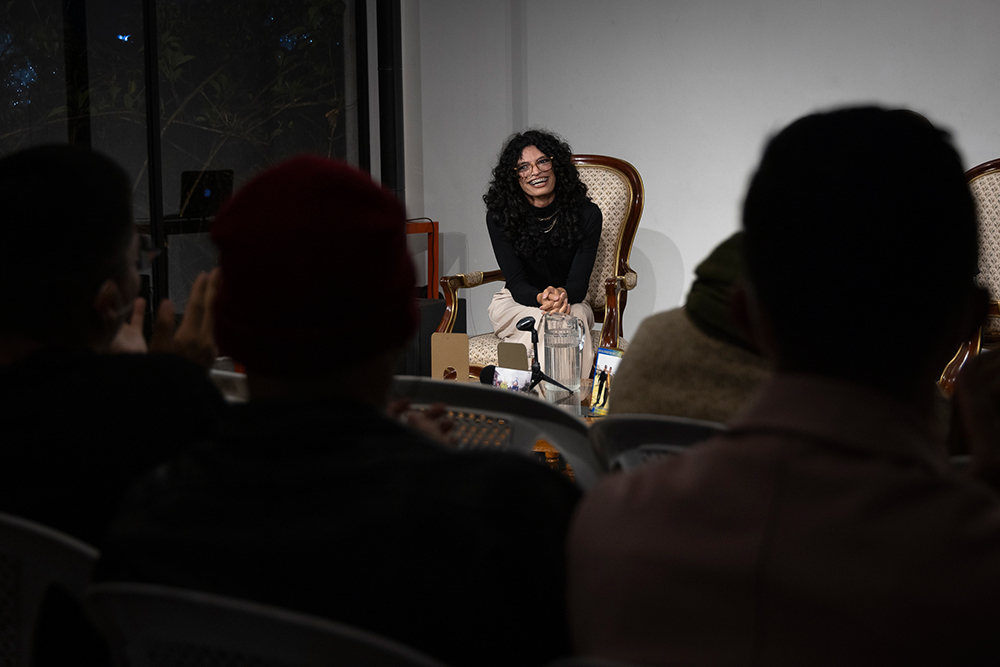 Daria LaMaracx periodista y escritora